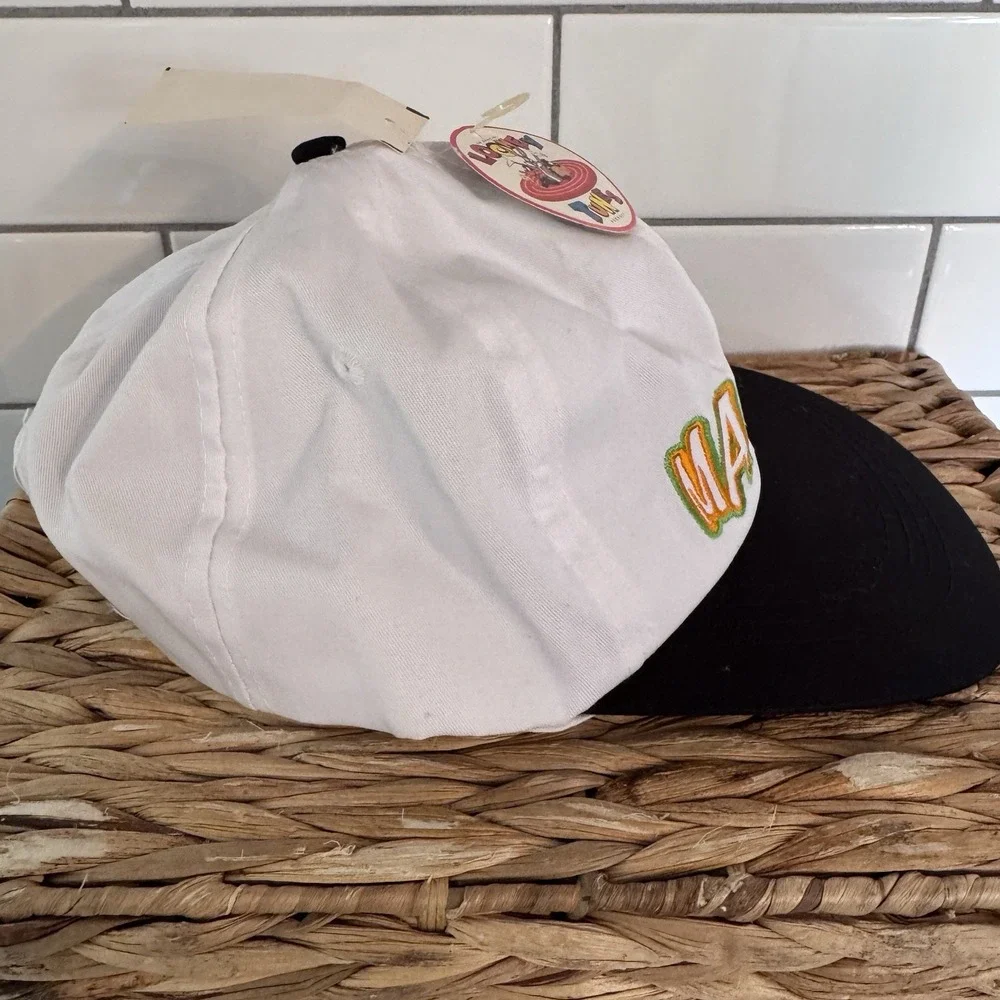 Vintage 90's Looney Tunes Marvin The Martian elastic band hat white/black adult - Picture 8 of 8
